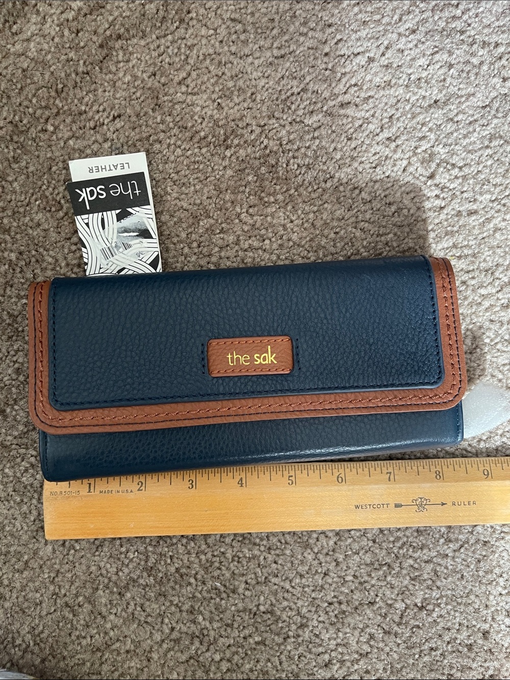 The Sak Navy and Brown Leather Iris Flap Wallet - Picture 12 of 13